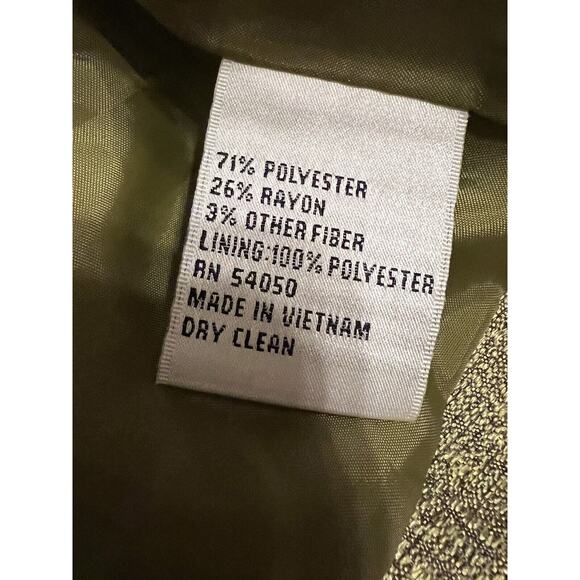 LeSuit Petite Women's 2 Piece Suit with Skirt, Size 14P - Picture 4 of 16